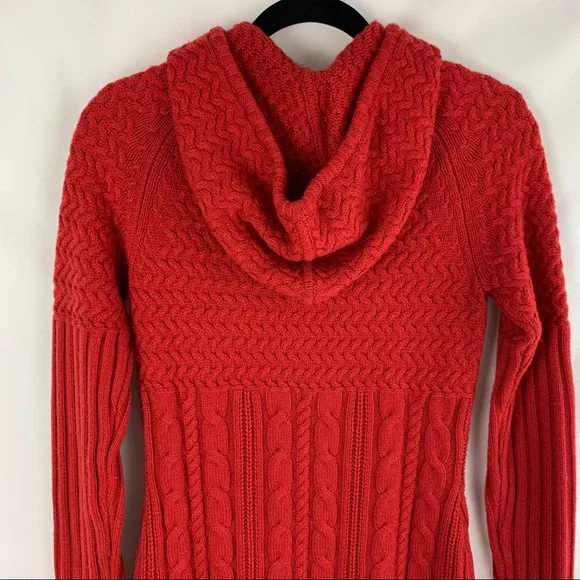 Athleta Red Cold Spell Merino Wool Cable Knit Hooded Sweater Dress XS - Picture 12 of 12